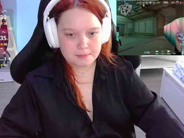 AlinaAdams webcam