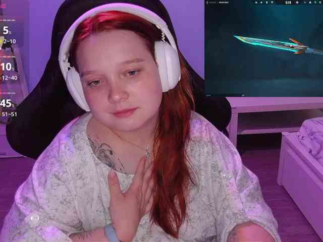 AlinaAdams webcam