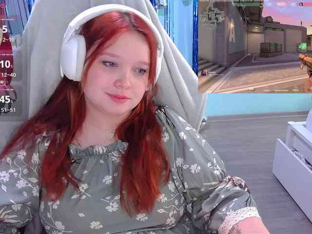 AlinaAdams webcam