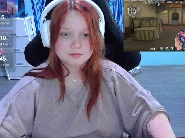 AlinaAdams webcam