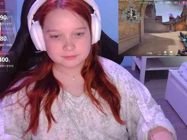 AlinaAdams webcam