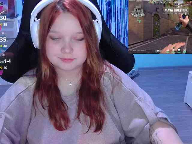 AlinaAdams webcam
