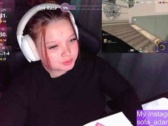 AlinaAdams webcam