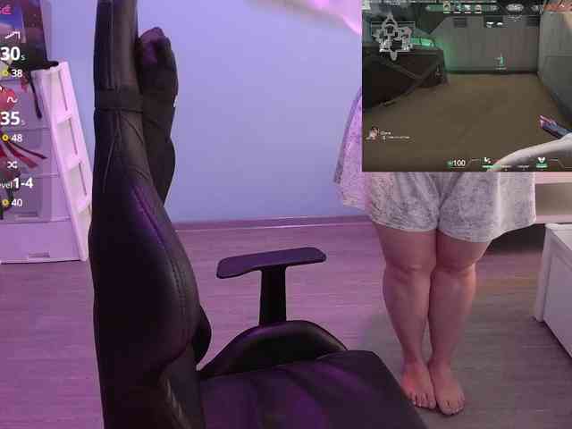 AlinaAdams webcam