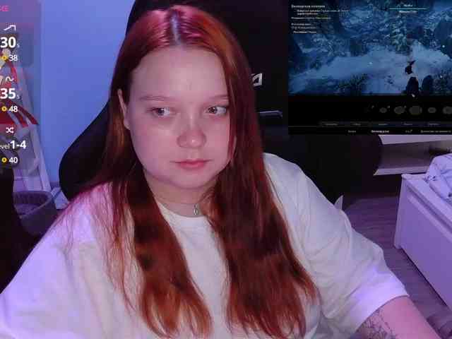 AlinaAdams webcam
