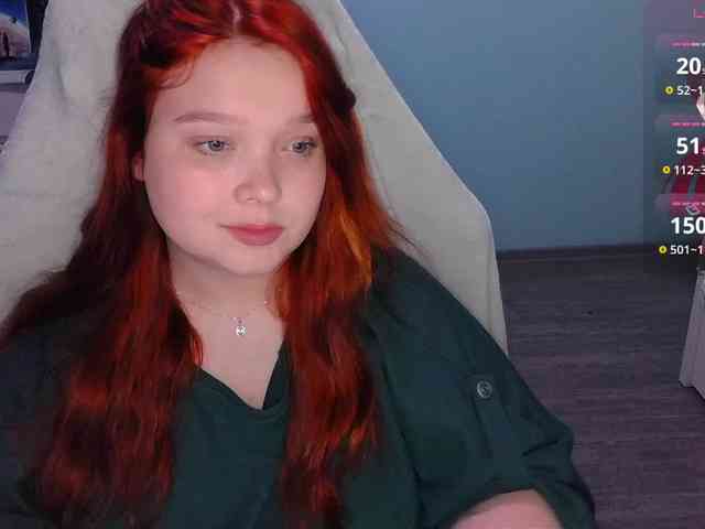 AlinaAdams webcam