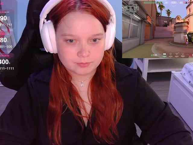 AlinaAdams webcam