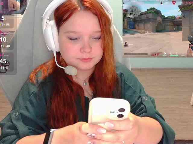 AlinaAdams webcam