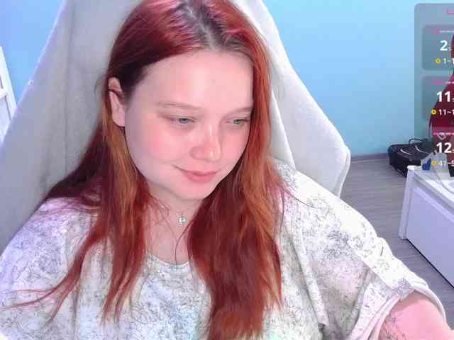 AlinaAdams webcam