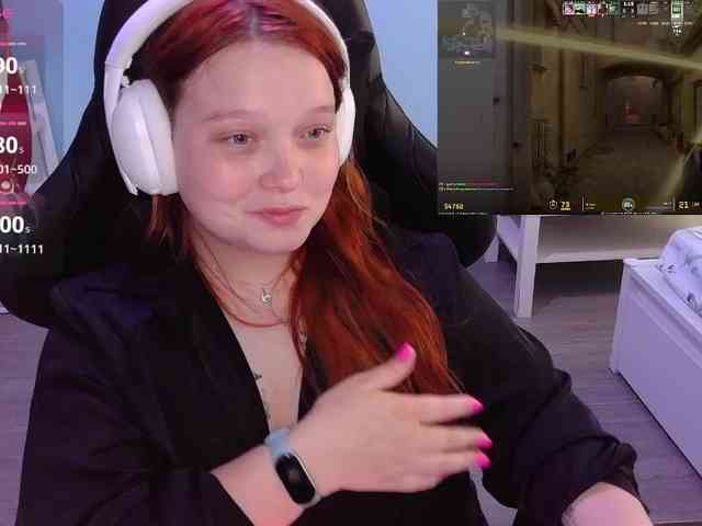 AlinaAdams webcam