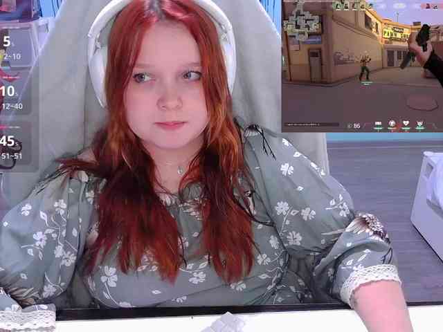 AlinaAdams webcam