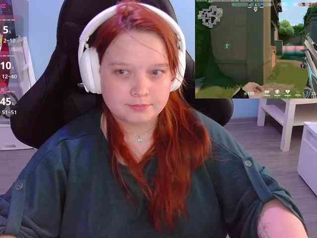 AlinaAdams webcam
