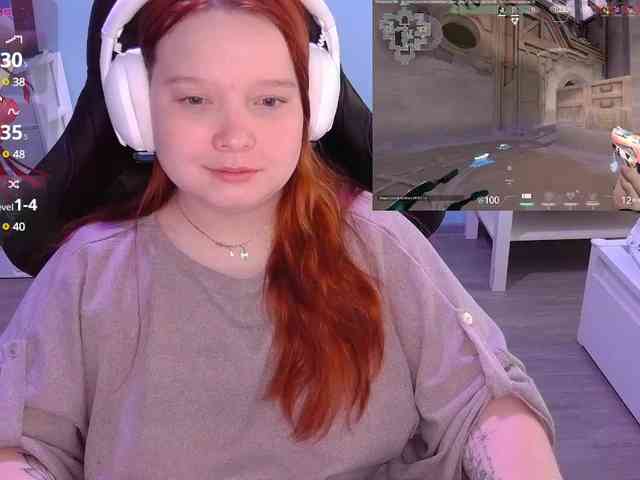 AlinaAdams webcam