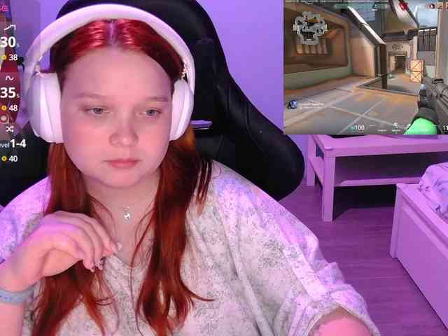 AlinaAdams webcam