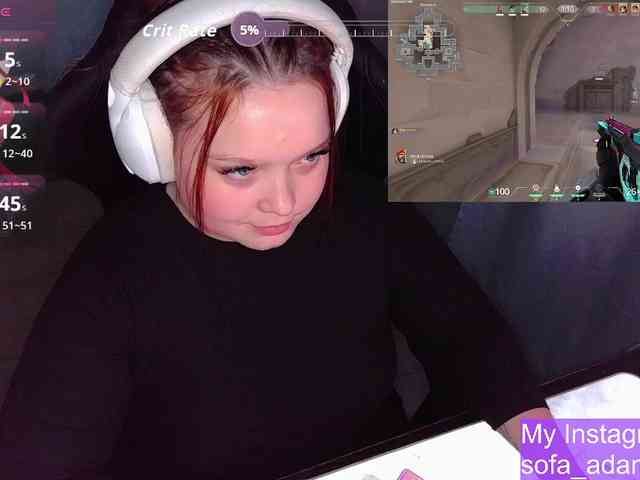 AlinaAdams webcam