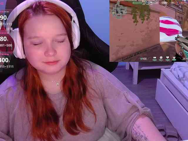 AlinaAdams webcam