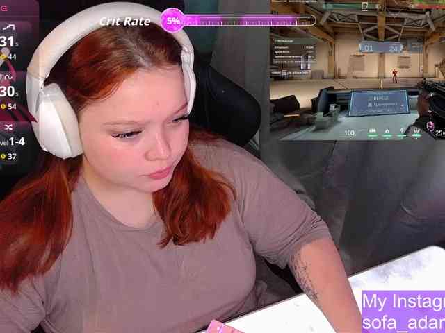 AlinaAdams bongacams