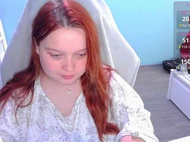 AlinaAdams webcam