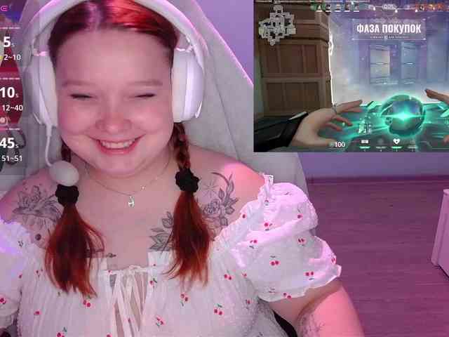 AlinaAdams webcam
