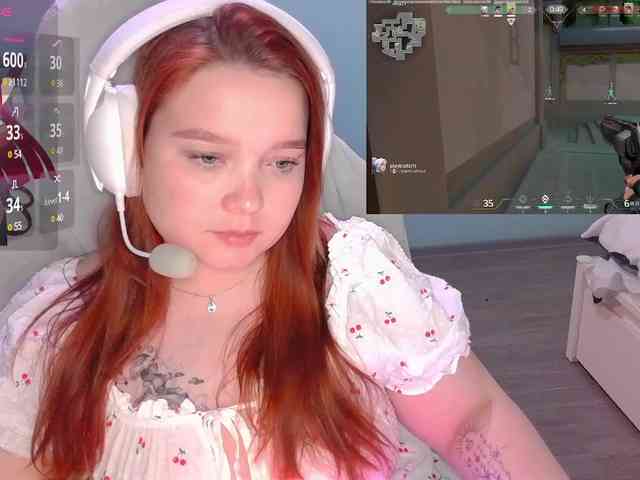 AlinaAdams webcam