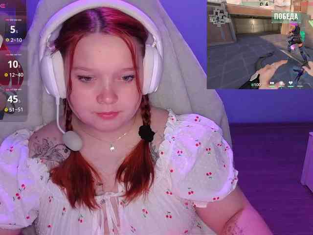 AlinaAdams webcam