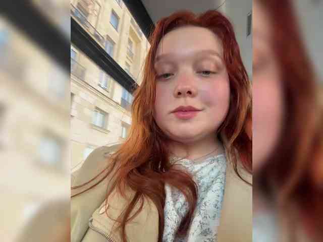 AlinaAdams Live Webcam on BongaCams