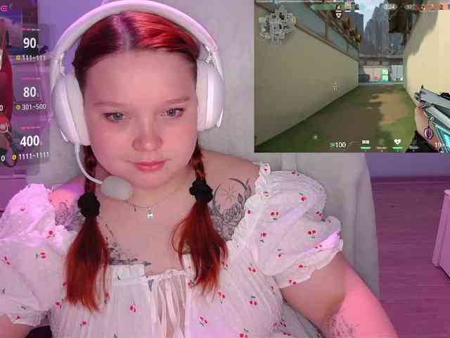 AlinaAdams webcam