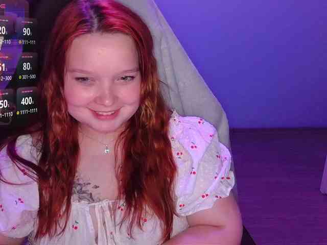 AlinaAdams webcam
