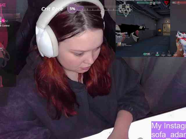 AlinaAdams AlinaAdams