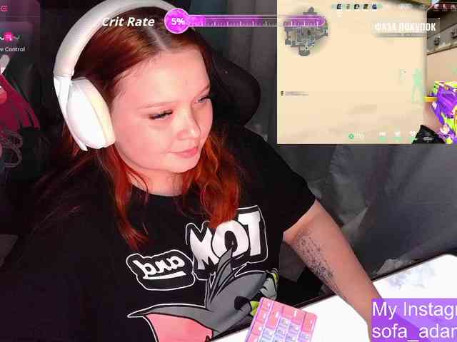 AlinaAdams webcam