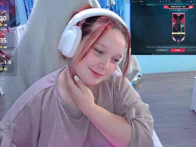 AlinaAdams webcam