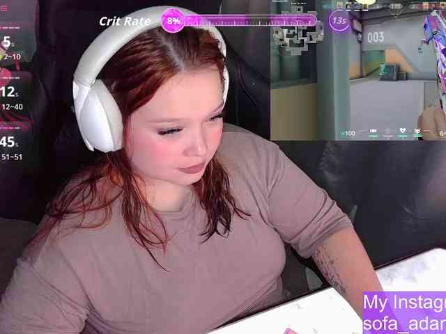 AlinaAdams webcam