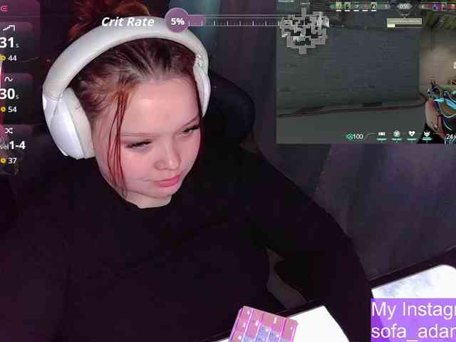 AlinaAdams webcam