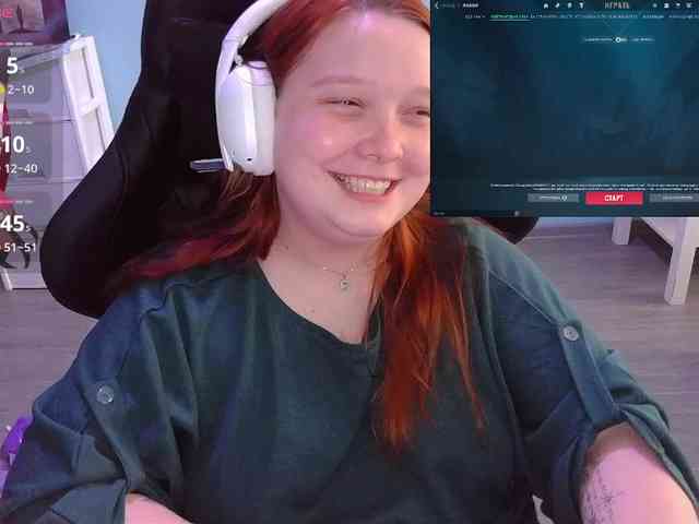 AlinaAdams webcam