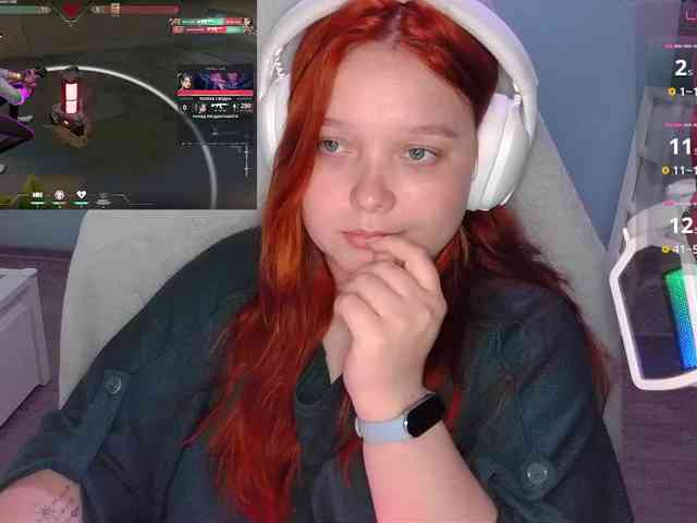 AlinaAdams webcam