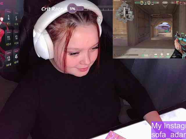 AlinaAdams Live Webcam on BongaCams
