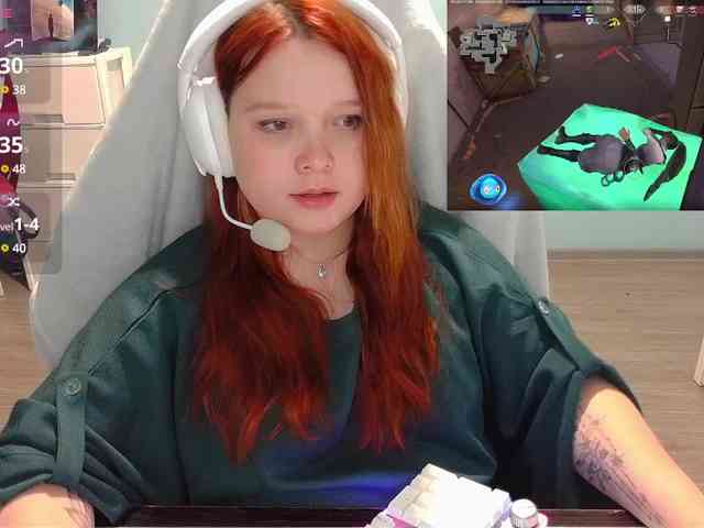 AlinaAdams webcam