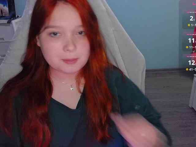 AlinaAdams webcam