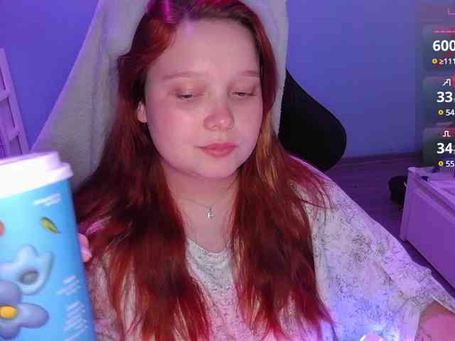 AlinaAdams webcam