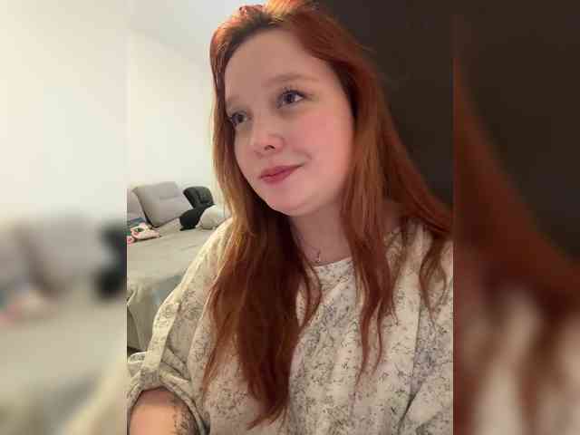 AlinaAdams webcam