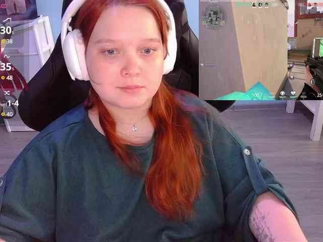 AlinaAdams webcam