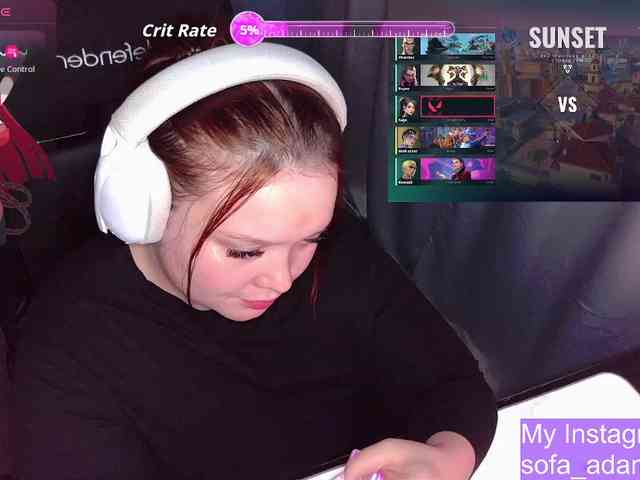 AlinaAdams webcam