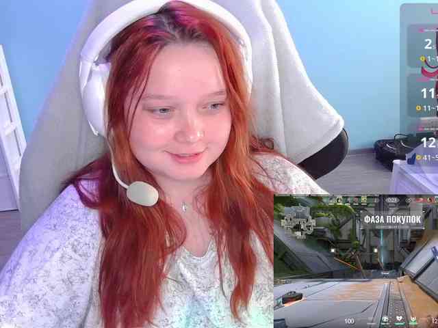 AlinaAdams webcam