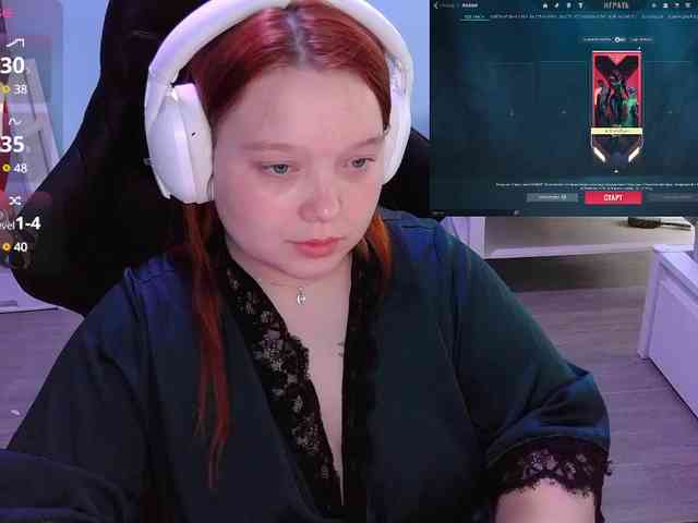 AlinaAdams webcam