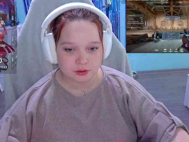 AlinaAdams webcam