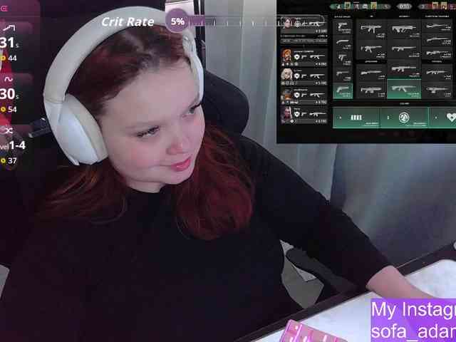 AlinaAdams AlinaAdams