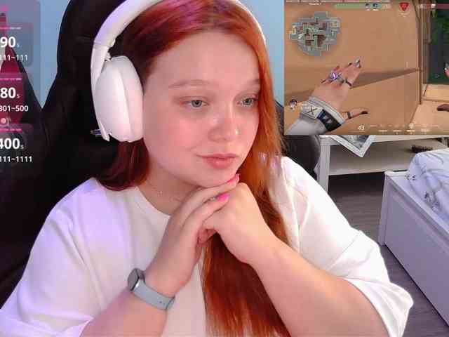 AlinaAdams webcam