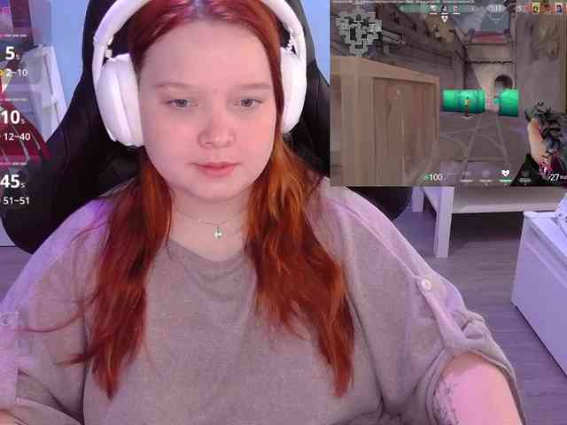 AlinaAdams webcam