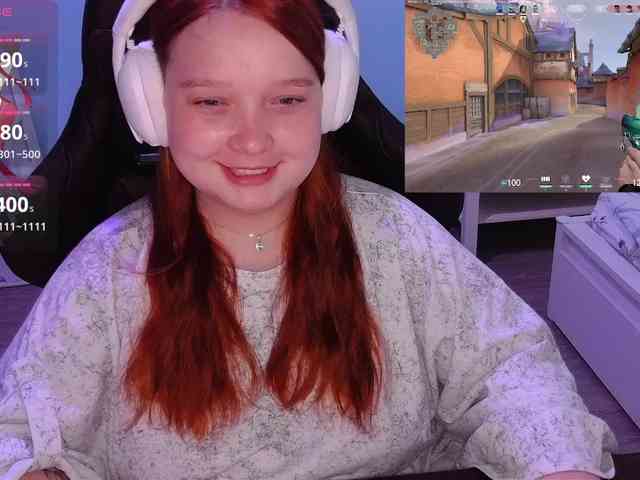 AlinaAdams webcam