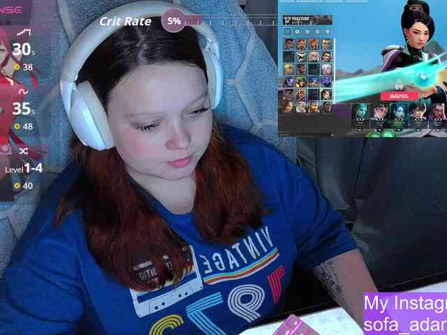 AlinaAdams AlinaAdams